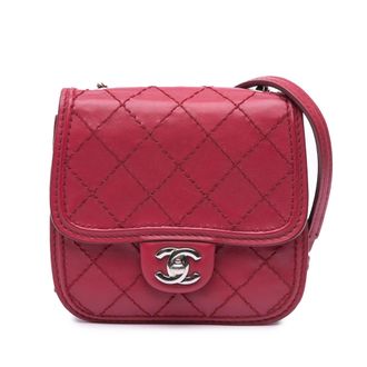 Chanel Chanel Gequilted Lammy Crossbody