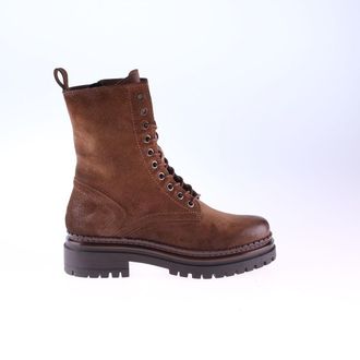 Mjus Boots in su&egrave;deleer, met veters