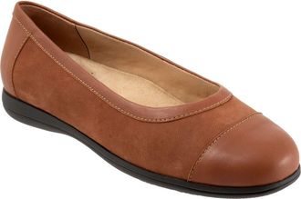 Trotters Delmara Cap Toe Slip-On in Luggage Nubuck at Nordstrom Rack, Size 9.5