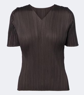 Pleats Please Issey Miyake Top Monthly Colors: August pliss&eacute;