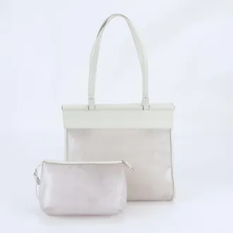 Ferragamo White Leather Handbag Shoulder Bag Tote Bag (Pre-Owned)