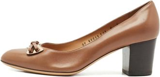 Ferragamo Pumps Vara in pelle con fiocco - Marrone