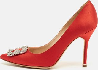 Manolo Blahnik Hangisi