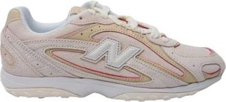 New Balance 204L Schoenen - Dames - Sport - Beige - Maat: 34 1/2 EU Leer