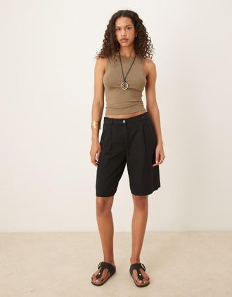 Abercrombie & Fitch Bermuda in lino a vita medio alta neri-Nero