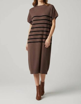 She + Sky Womens Shoulder Mock Neck Striped Sweater Dress In Mocha