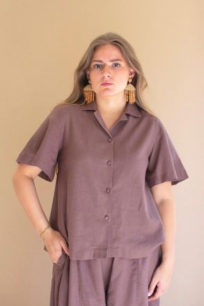 Kalalou Short-Sleeve Buttondown Blouse With Collar - Mulberry