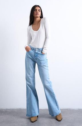 Topshop Scoop Neck Long Sleeve Rib Top in Cream at Nordstrom, Size Medium