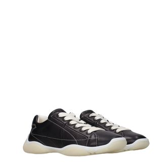 Prada Leather Low-Top Sneaker - Black