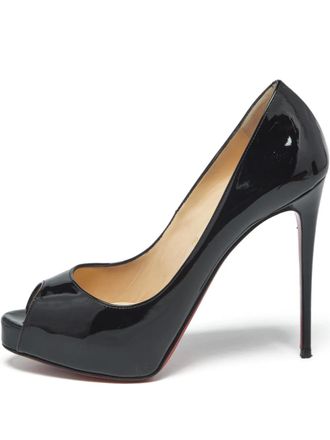 Christian Louboutin Very Priv&eacute; pumps met open neus - Zwart