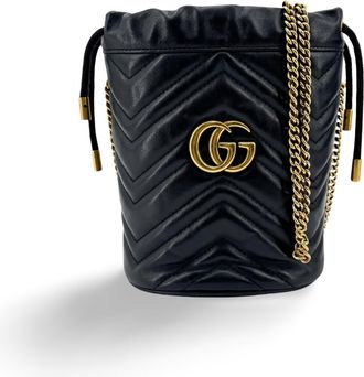 Gucci Gg Marmont Bucket Matelasse Leather Black Leather Handbag (Pre-Owned)