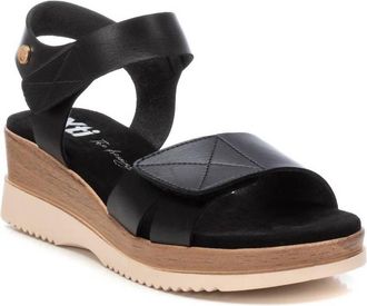 Xti Womens 14409903 Low Wedge Sandal In Black