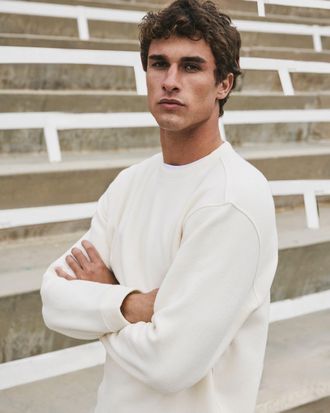 Vuori Clothing Beach Fleece Crew Neck T-Shirt | Bone Heather | Medium