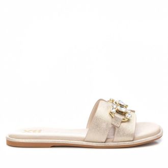 Xti Womens Flat Sandals In Gold