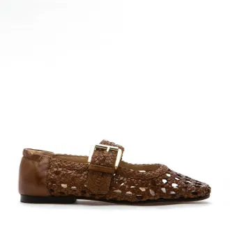 Silent D Womens Carmi Flats In Almond