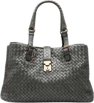 Bottega Veneta Pre-owned Handbags, female, Gray, Size: ONE SIZE Pre-owned The Roma Tote