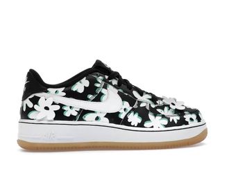 Nike Womens Air Force 1 Lv8 Floral Leather Sneakers In Multi