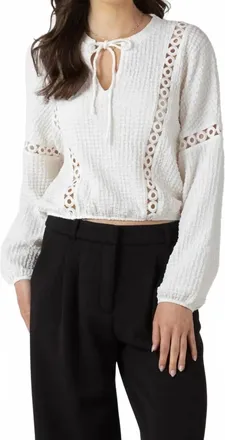 Dex Clothing Lace Textured Top In White