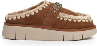 Mou Su&egrave;de Leren Loafers met Metalen Logo - Dames - Slip ons - Bruin - 41 EU - Su&egrave;de - Schoenen