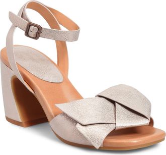 Kork-ease Brooke Ankle Strap Sandal in Champagne Metallic at Nordstrom, Size 10