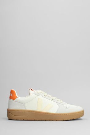 Veja V-82 Sneakers