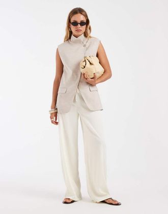 Asos Blazer a portafoglio senza maniche color pietra-Neutro