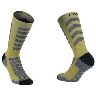 Northwave Husky Ceramic High Sock Velosocken - Unisex | oliv
