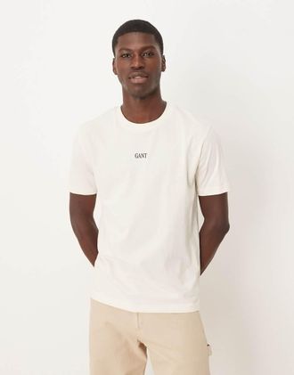 GANT T-shirt color crema con logo piccolo al centro-Bianco
