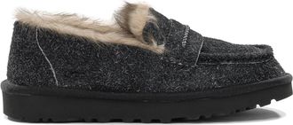 UGG Loafer und Hausschuhe