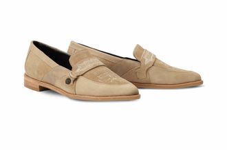 Lane Boots Womens Martingale Loafer In Latte