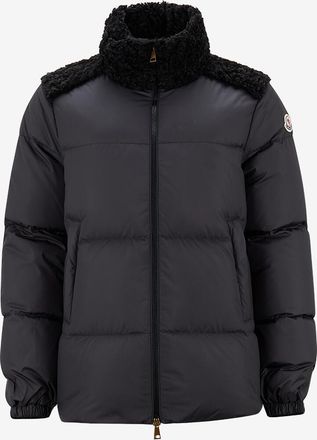 Moncler Kurze Steppjacke aus technischem Gewebe mit Stehkragen Esnaie