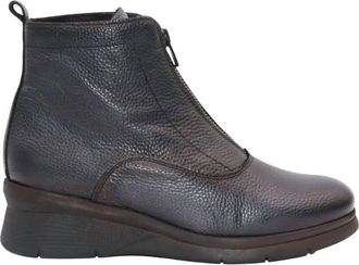 Eric Michael Womens Mandy Wedge Bootie In Black