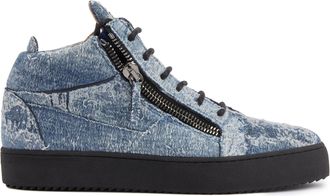 Giuseppe Zanotti Kriss