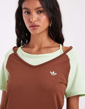 adidas Originals T-shirt a strati vintage marrone e verde