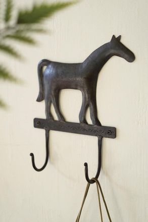 Kalalou Hammered Iron Horse Hook