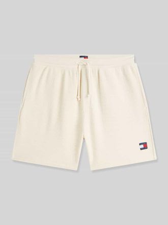 Tommy Jeans Regular Fit Bermuda aus reiner Baumwolle mit feiner Struktur in Sand, Gr&ouml;&szlig;e XXL
