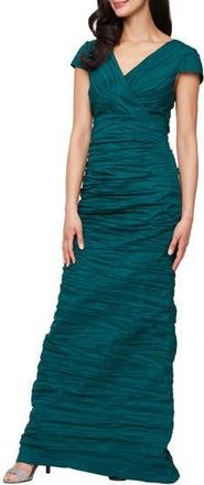 Alex Evenings Crinkle Stretch Taffeta Mermaid Gown in Emerald Green at Nordstrom Rack, Size 18