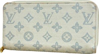 Louis Vuitton Blue Long Wallet (Bi-Fold) (Pre-Owned)