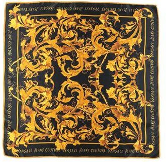 Versace ACCESSORI - Sciarpe su YOOX.COM