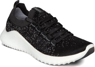 Aetrex Womens Carly Arch Support Sneaker In Black