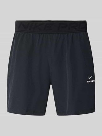Nike Shorts mit Logo und elastischem Bund in Black, Gr&ouml;&szlig;e XXL