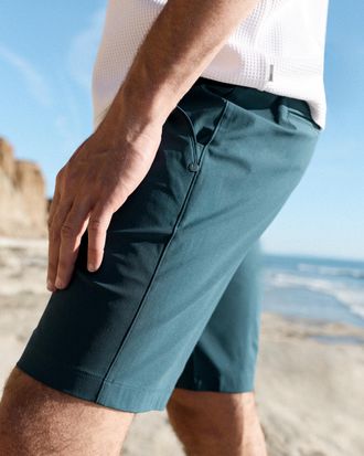 Vuori Clothing Meta Shorts 8 | Dark Teal | 28