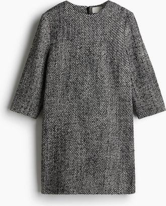 H&M Bouclé-Kleid in A-Linie - Schwarz