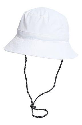 Nordstrom Rack Elevated Bucket Hat in White at Nordstrom Rack