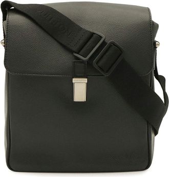 Louis Vuitton Black Others Yaranga (Authentic Pre-Loved)