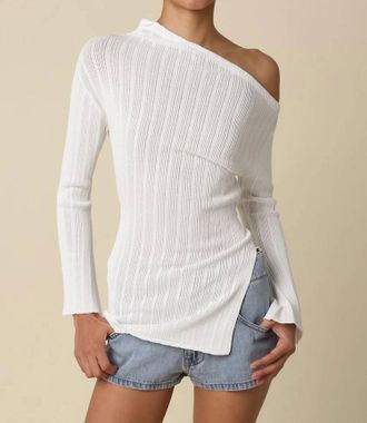 Olivaceous Lauren Off Shoulder Top In Ivory