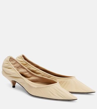 The Row Liisa 35 pumps