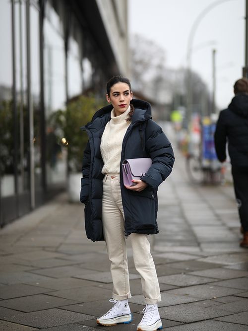 outfit jeans bianchi