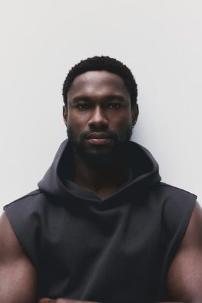 H&M Sleeveless Sports Hoodie With Drymove in Dark Brown at Nordstrom, Size Medium