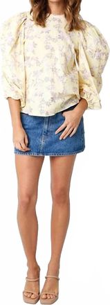 Olivaceous Aven Bubble Blouse In Yellow
